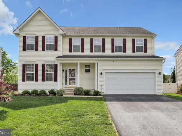 207 Solar Dr, Walkersville, MD 21793
