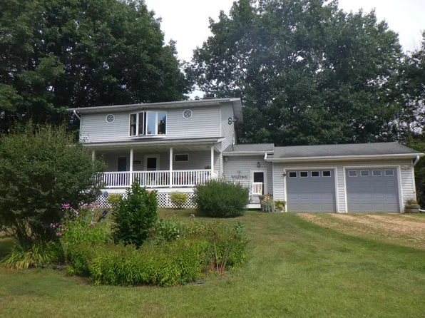 E10240 Behnke Rd, Clintonville, WI 54929