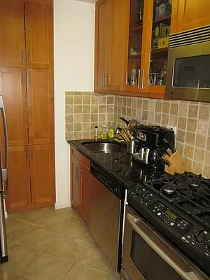 Rented by Newell and Assoc. | media 14