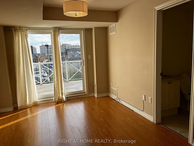 1380 Costigan Rd #128 — Photo 5
