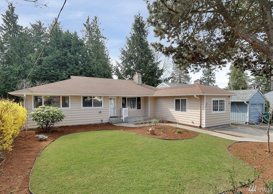 1st image of 327 NE 161st St