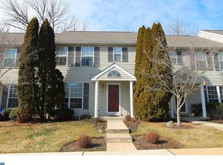 92 Village Dr, Schwenksville, PA 19473