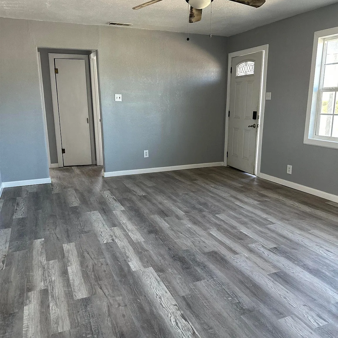 3 bed, 1144 sqft, $1,200 — Photo 3