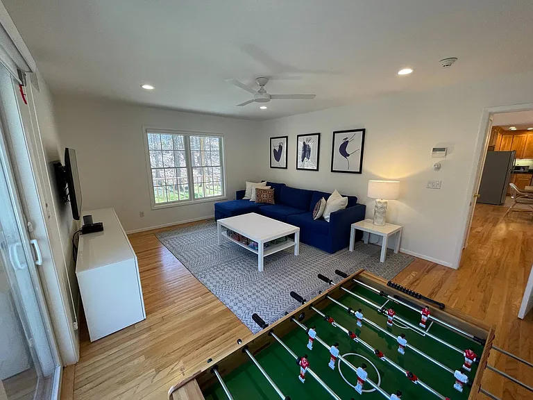 23 Harbor Blvd — Photo 11