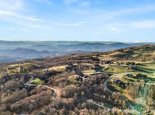 125 Thunder Mountain Rd, Hendersonville, NC 28792