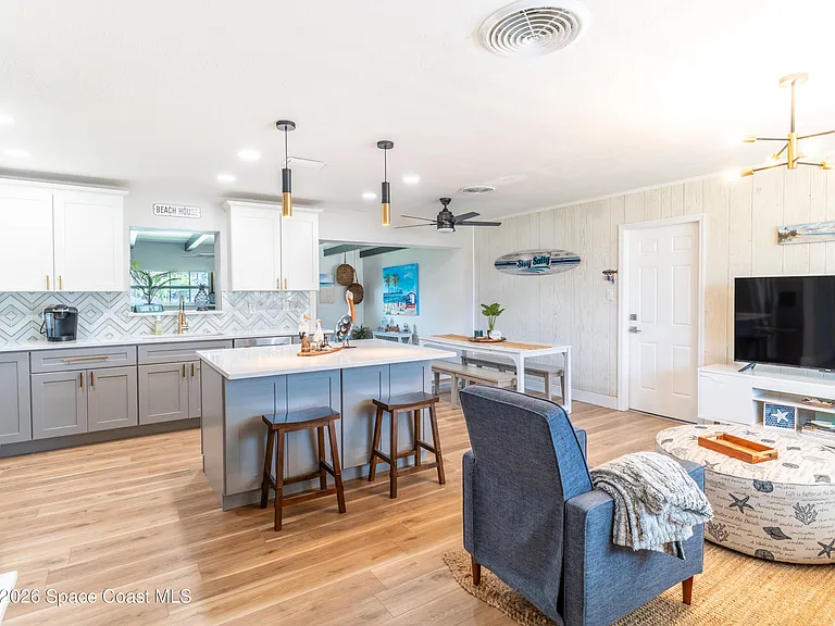 135 Melaleuca Dr — Photo 5