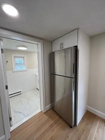 568 Main St #7 — Photo 4
