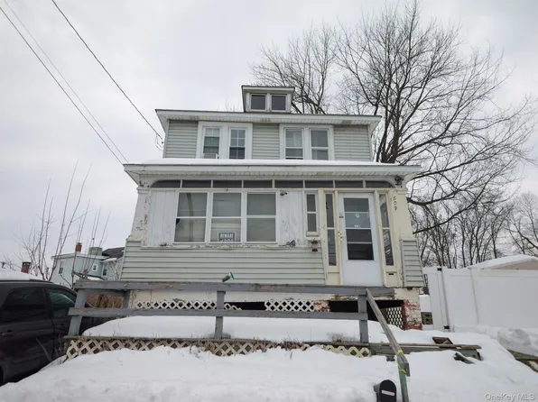 809 South Street, Newburgh, NY 12550