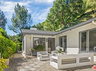1847 N Beverly Dr, Beverly Hills, CA 90210
