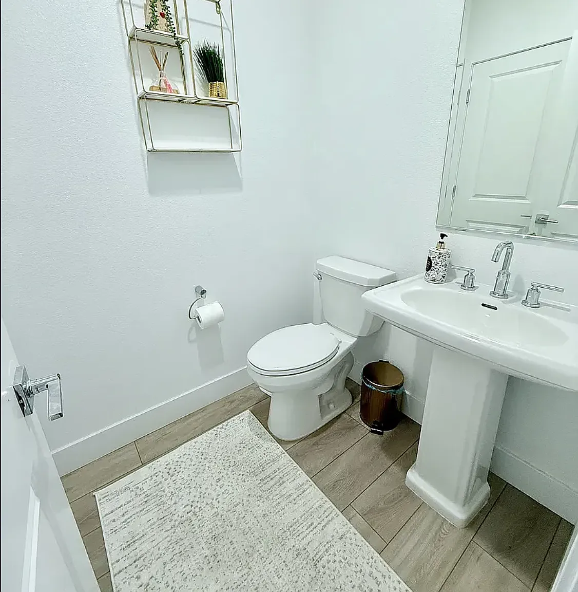 3 bed, 1840 sqft, $3,050 — Photo 4