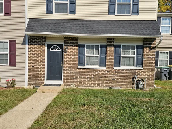 19 Curlew Cir, Newark, DE 19702