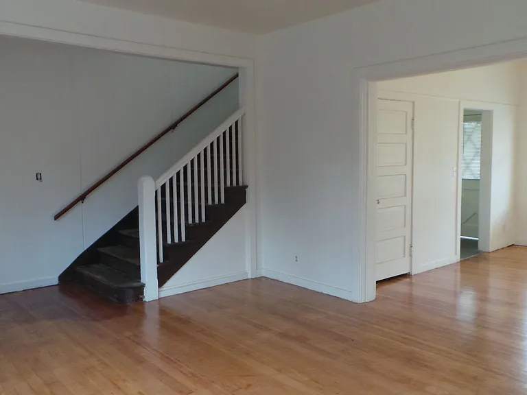 1630 SE Regatta Dr — Photo 4