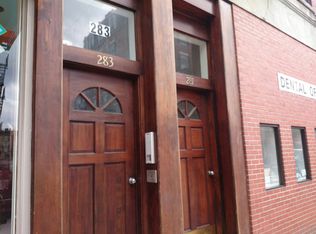 283 Hanover St #1, Boston, MA 02113