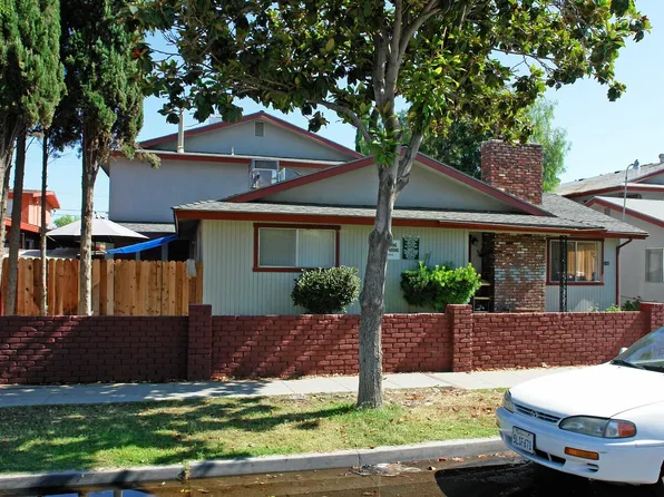 2142 W Princeton Ave APT E, Fresno, CA 93705