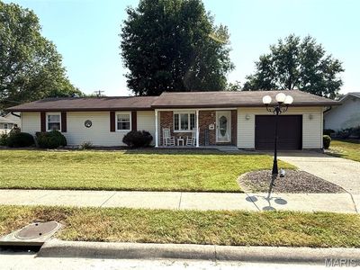 290 N Elm St, Breese, IL, 62230