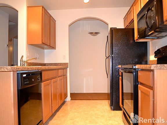 4th image of 1258 E Julie Ct