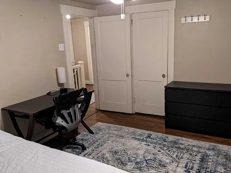 957 Flemington St — Photo 12