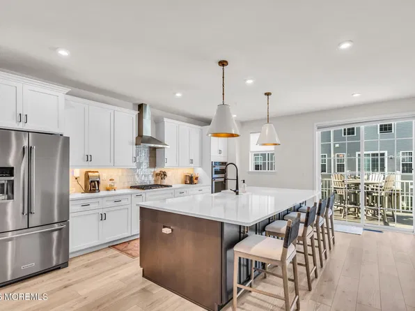 2205 Evans Lane, Middletown, NJ 07748