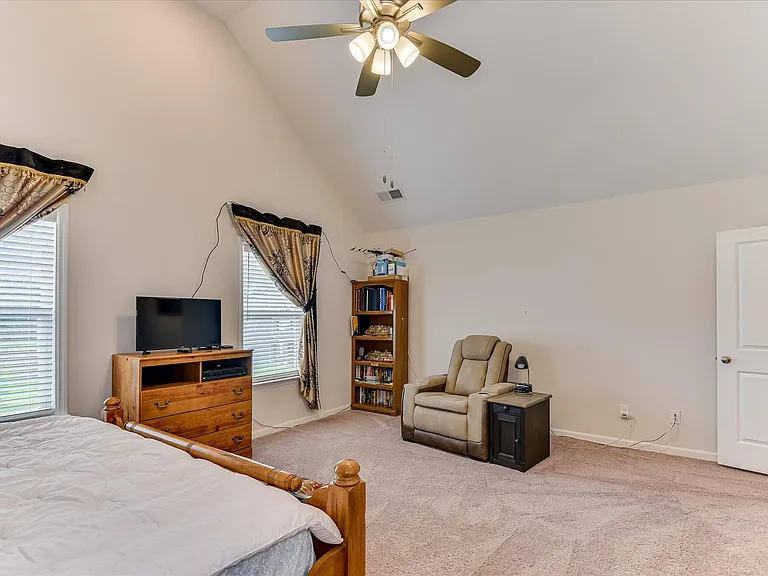 6051 Big Pond Trl — Photo 31