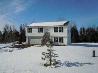 205 Lake Rd, Levant, ME 04456