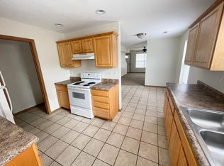 2221 N Pickwick Ave #1, Springfield, MO 65803