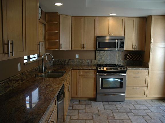 2nd image of 3700 San Vincente Ct
