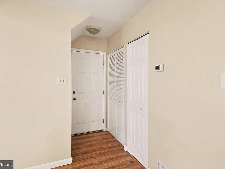 831 Jackson St #A — Photo 14