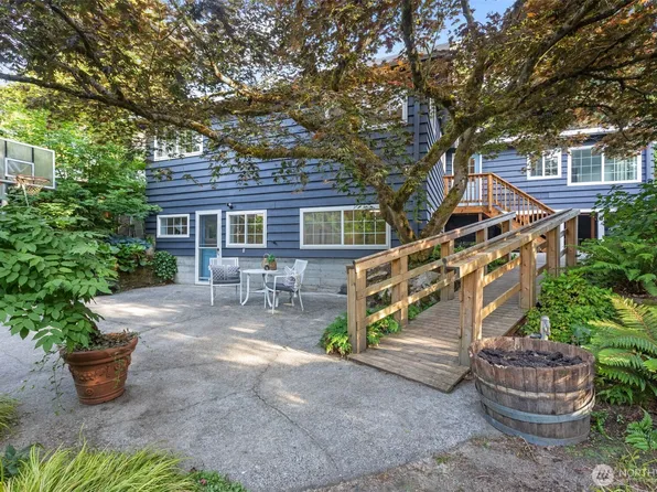 1716 N 125th Street, Seattle, WA 98133
