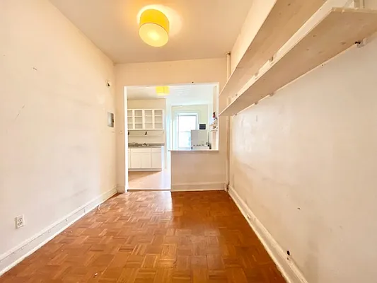 Rented by EastMount Realty LLC | media 6