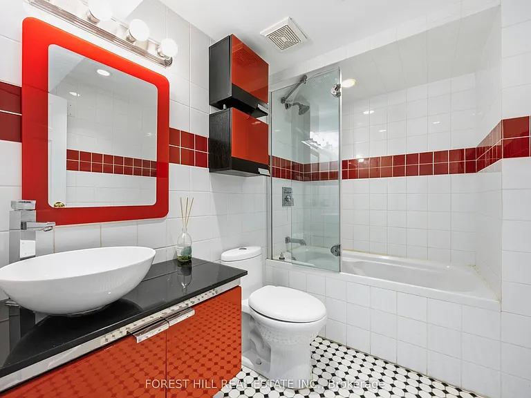 54 Gwynne Ave #BASEMENT — Photo 13