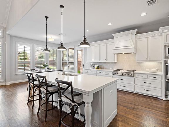 5th image of 3004 Breckenridge Dr