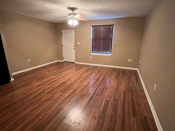 2nd image of 1809 Ryan St APT 1