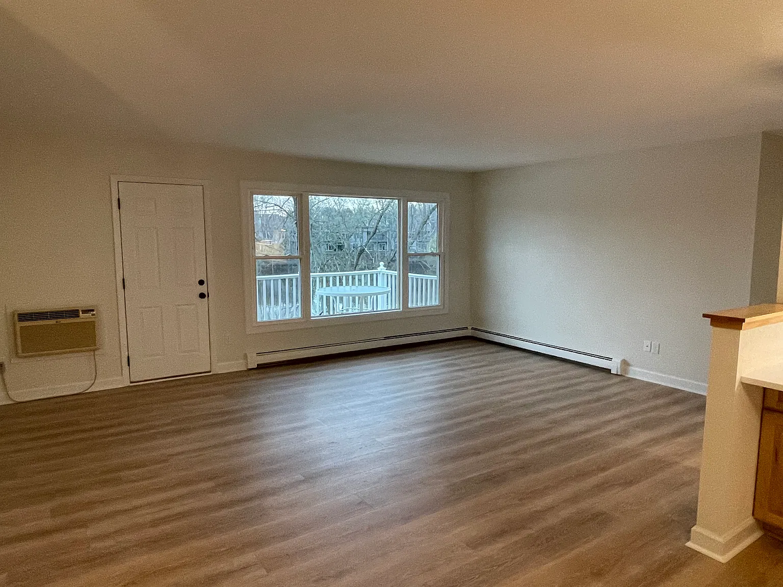 2 bed, 1.5 bath, $1,795 — Photo 2
