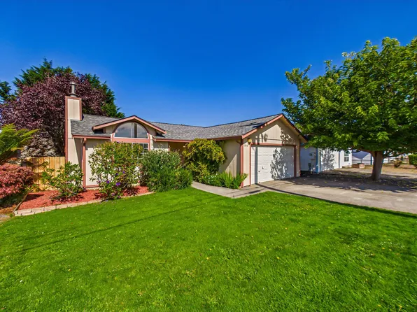 3661 Glenwood St, Eureka, CA 95501
