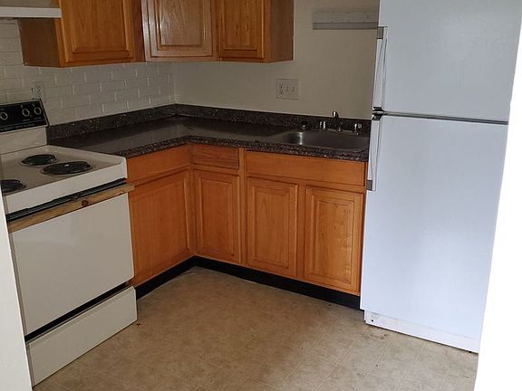 3rd image of 2030 Catalpa Dr #8302879