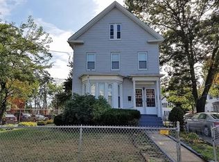 36 Clifton Ave, Brockton, MA 02301