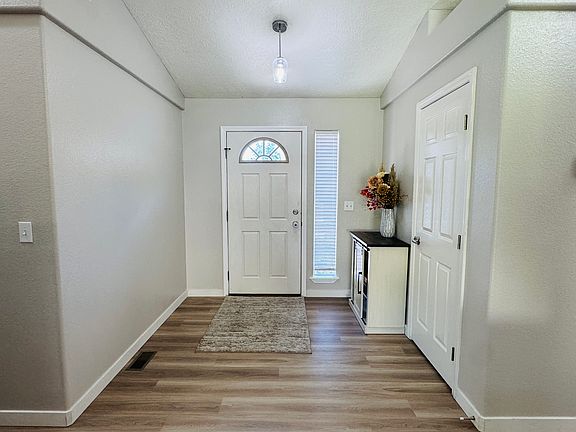 3rd image of 2717 N Shoveler Way