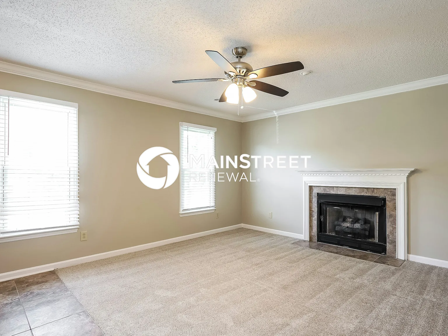 331 Brookside Ct — Photo 3