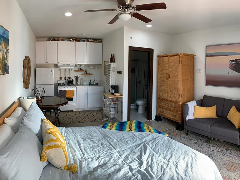 4094 Myrtle Ave — Photo 7