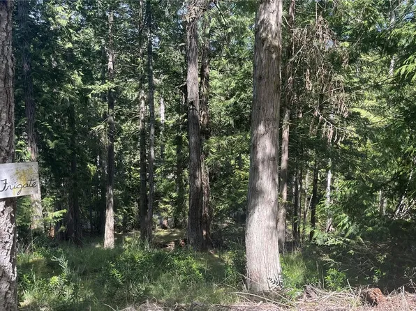 3710 Frigate Rd, Southern Gulf Islands, BC V0N 2M2
