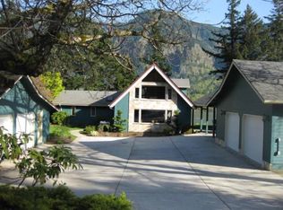 552 Skamania Landing Rd, Stevenson, WA 98648