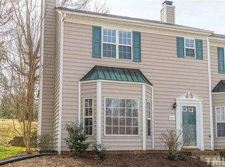 310 Silverberry Ct, Cary, NC 27513