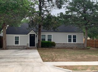 3102 27th St, Lubbock, TX 79410