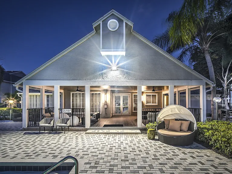 Avana Coral Springs — Photo 13