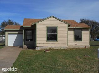 1613 SE 21st St, Mineral Wells, TX 76067