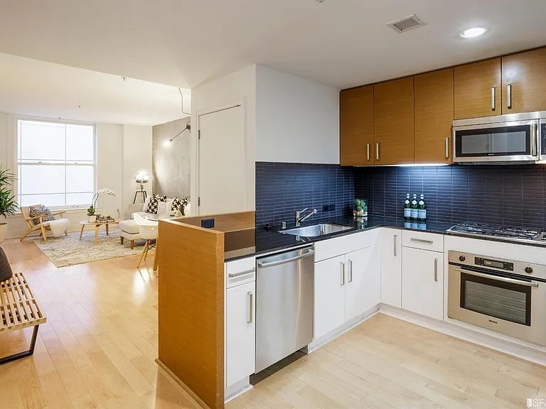 74 New Montgomery St #503 — Photo 6