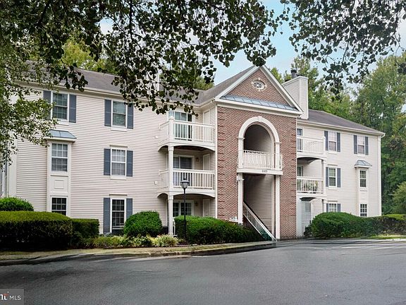 3rd image of 8600 Shadwell Dr Unit 5