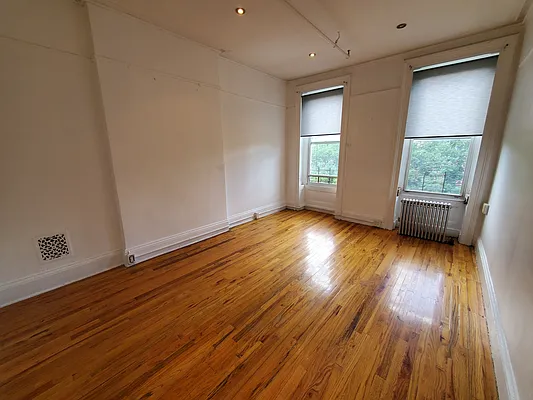 Rented by Coldwell Banker Reliable Real Estate | media 4