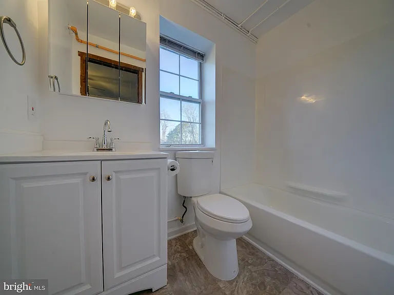 2793 Pfefferkorn Rd #B — Photo 16
