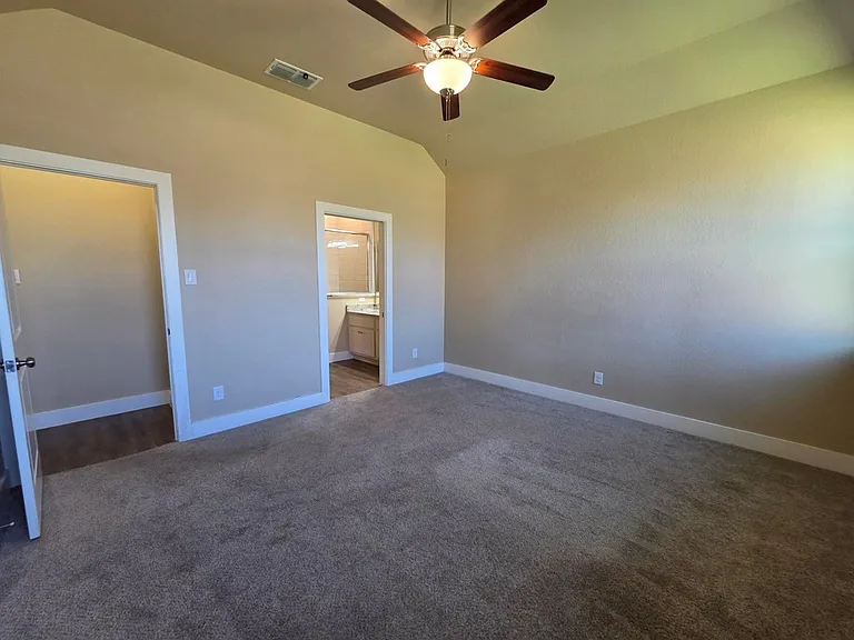 227 Dudley Way — Photo 18